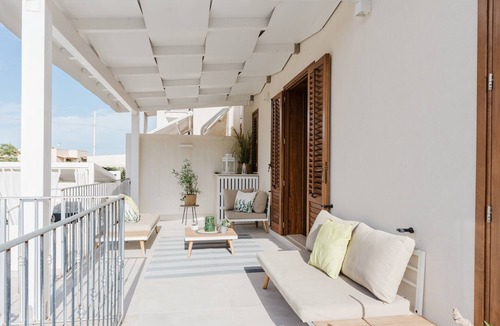 San Vito Lo Capo House | Holiday Home 'Viky Vacanze A San Vito Lo Capo' with Mountain View, Wi-Fi and Air Conditioning
