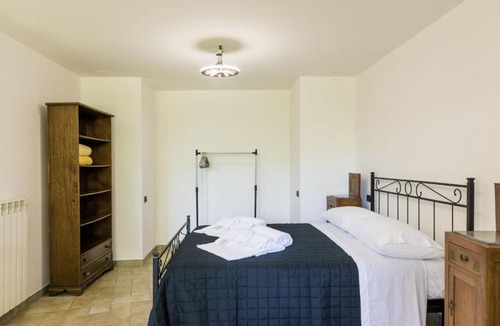 Proceno House | Holiday Home Villa La Grotta by Interhome