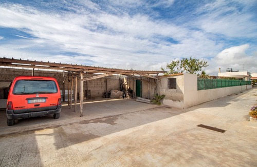 Granelli House | Holiday Home 'Villetta A Due Passi Dal Mare' with Private Terrace and Private Garden