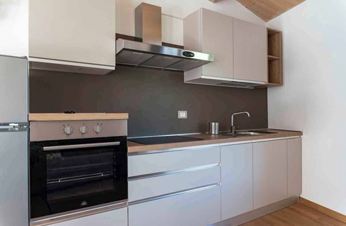 Fabriano House | Holiday home with terrace