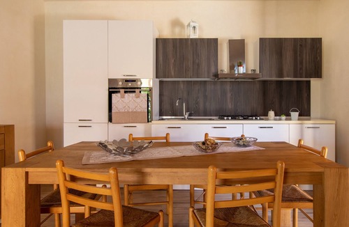 Santa Maria del Focallo House | Holiday Home "Casa Vacanza Il Melograno" with 2 Private Terraces, A/C and Wi-Fi