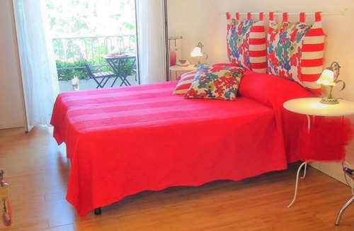 Quartiere XVII Trieste Apartment | Holiday Rental Acasadienza Rome