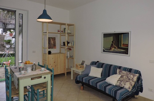 Lake Bracciano Apartment | HOLIDAYS AT THE LAKE WITH CHILDREN - Casa Ortenzi - Ortensia apartment