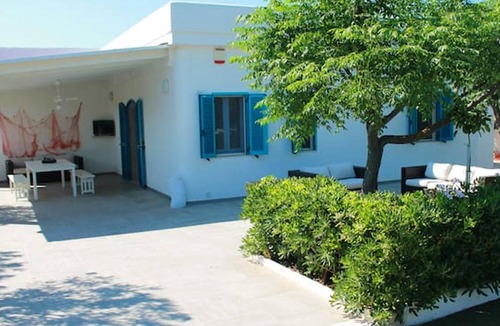 Capitolo House | Homerez - 30 m away from the beach! House for 7 ppl. with garden at Monopoli