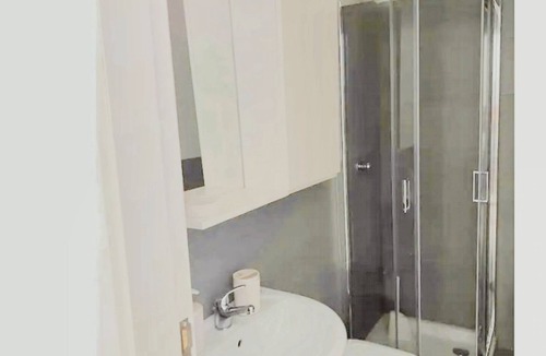 Barra Apartment | Homerez - Modern Apartment in Naples with Fenced Garden
