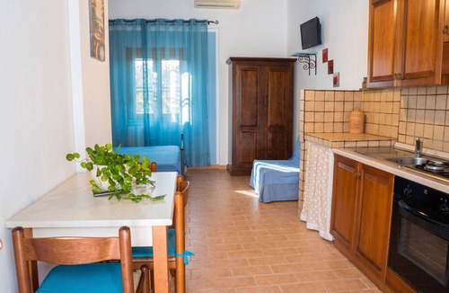 Pescia Romana Apartment | Homerez - Studio in Pescia Romana