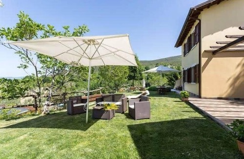 Montecchio Apartment | Horizon holiday home