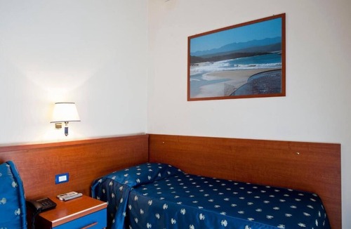 Zona LVII Labaro Hotel | Hotel 4 Pini