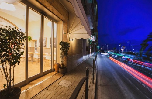 Porto Santo Stefano Hotel | Hotel Alfiero