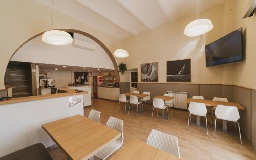 Porto Santo Stefano Hotel | Hotel Alfiero