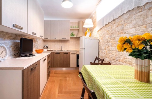 Ostuni Apartment | Hotel Apartment 'Agriturismo Salinola 3' with Shared Pool, Wi-Fi and Air Conditioning