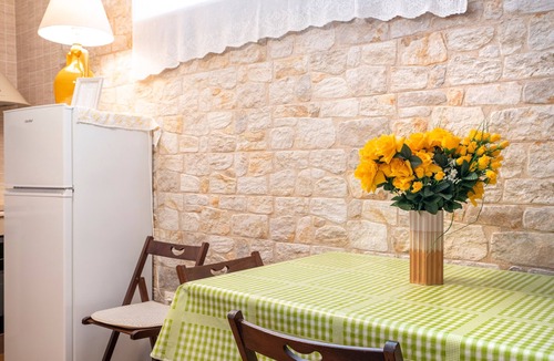 Ostuni Apartment | Hotel Apartment 'Agriturismo Salinola 3' with Shared Pool, Wi-Fi and Air Conditioning