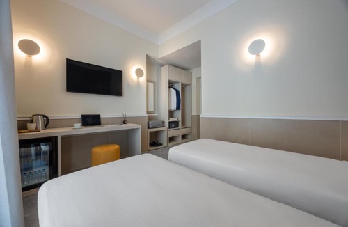Rione XVIII Castro Pretorio Hotel | Hotel Astoria Garden