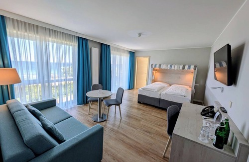 Eckernfoerde Hotel | Hotel BeachSide