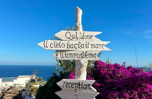 Ventotene Hotel | Hotel Borgo Cacciatori