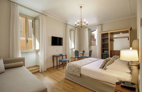 Navona Hotel | Hotel della Torre Argentina