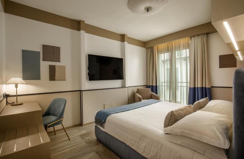 Tor Sapienza Hotel | Hotel Domidea