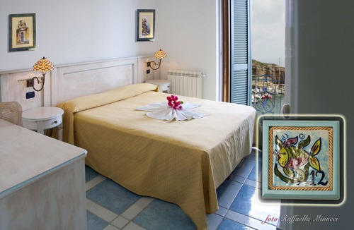 Ventotene Hotel | Hotel Isolabella