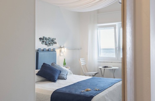 Porto Santo Stefano Hotel | Hotel La Caletta
