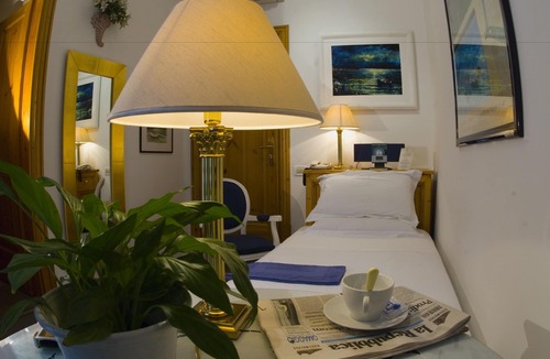 Rione VII Regola Hotel | Hotel Locanda Cairoli