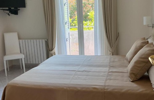 Santa Maria di Castellabate Hotel | Hotel Ristorante Colleverde