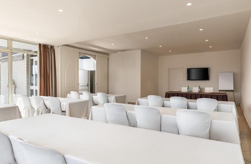 Casagiove Hotel | Hotel Regina