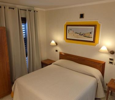 Margherita di Savoia Hotel | Hotel Ristorante Rinelli