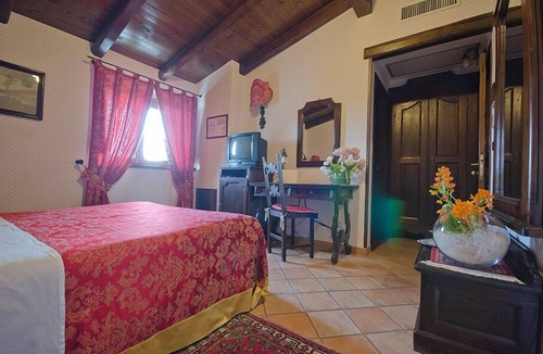 Aielli Hotel | Hotel Ristorante Le Gole