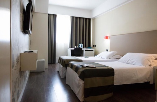 Torre Angela Hotel | Hotel Roma Tor Vergata