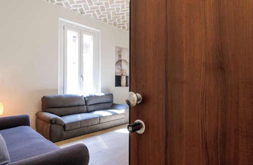 Old Town Apartment | House Chiara| WiFi Parking Station downtown Modena