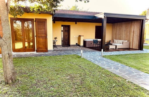 San Giuliano Terme House | House I Limori with garden and parking