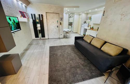 Naples Apartment | House of Mola