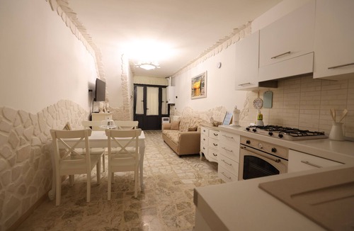 Mola di Bari Apartment | House Sun & Sea in Mola di Bari