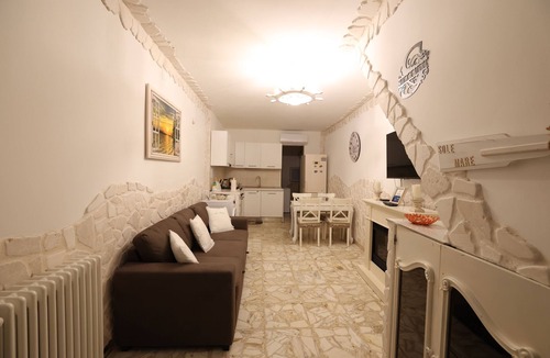 Mola di Bari Apartment | House Sun & Sea in Mola di Bari