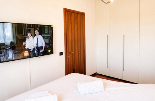 Mogliano Veneto Apartment | I Dogi Venice Apartment - Parking & Train to Venice in 2 Stops