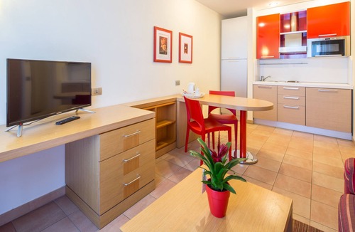 Zona XXX Castel Fusano Apartment | I Triangoli Residence