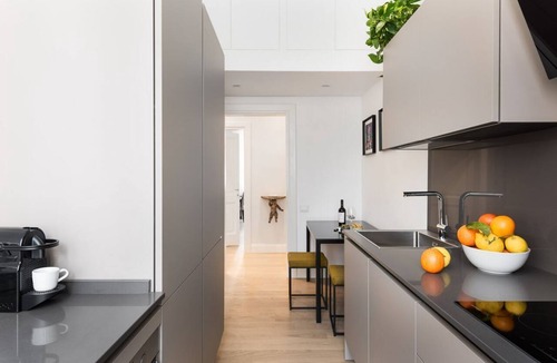 Repubblica Apartment | Idyllia | Elegant central flat