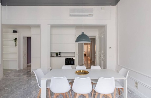Rome City Centre Apartment | iFlat | Corso Deluxe Apartment