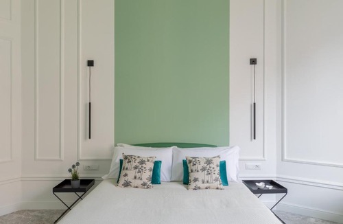 Rome City Centre Apartment | iFlat Corso Deluxe Apartment