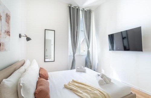 Vatican Apartment | iFlat New Augustus Suite Giulio Cesare