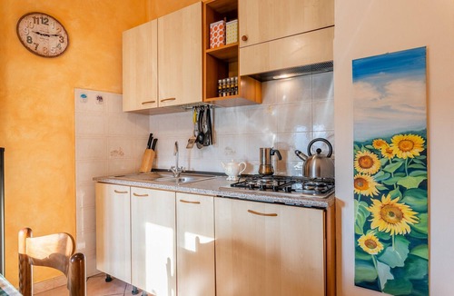 Pescia Apartment | "Il Belvedere sulla Valle House" Apartment with Mountain View, Wi-Fi, and Terrace