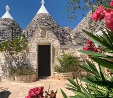 Martina Franca House | Il Capriccio della Valle d'Itria - Trullo con piscina privata