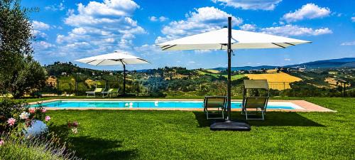 Calvi di Umbria House | IL CASALE DEGLI ULIVI- Splendido casale panoramico con piscina a 30 min da Roma GRA