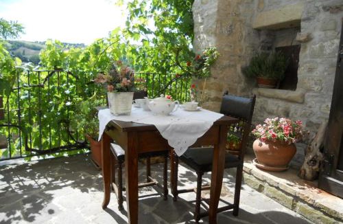 Monte Cerignone House | Il Castello