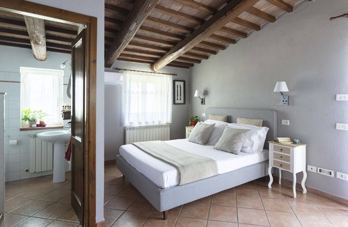 Manciano Villa | Il Daino Bianco Country House 20 Pax