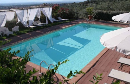 Lamporecchio House | Il Fienile Holiday Home by Interhome