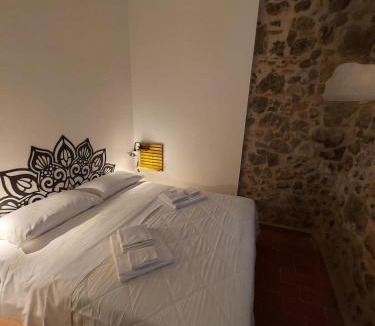 Capodimonte Apartment | Il Gelsomino - by BorgoLago