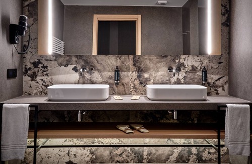 Bari City Centre Hotel | IL LEON D'ORO HOTEL BARI – BY FARACE HOTELS