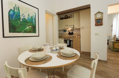 Pescia Romana Apartment | Il Patio: Apartment with pool, garden, parking, WiFi, Pets Allowed