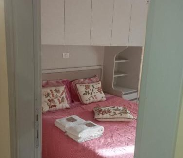 Colle di Tora House | Il Piccolo Borgo sul Lago